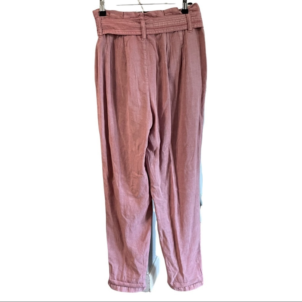 American Eagle High Waisted Pink Paperbag Pants Size 4 - Picture 5 of 11